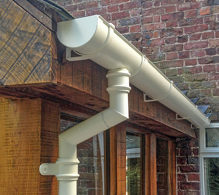 Cream cast iron effect beaded deep flow guttering cream cast iron effect beaded deep flow guttering swan neck and tradition cast round downpipe